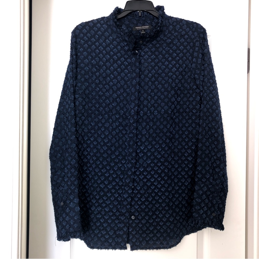 Banana Republic Navy Blue Button Up patterned blouse